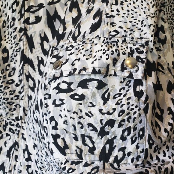 ZENERGY BY CHICO'S Hooded Animal Print Jacket - Picture 2 of 8